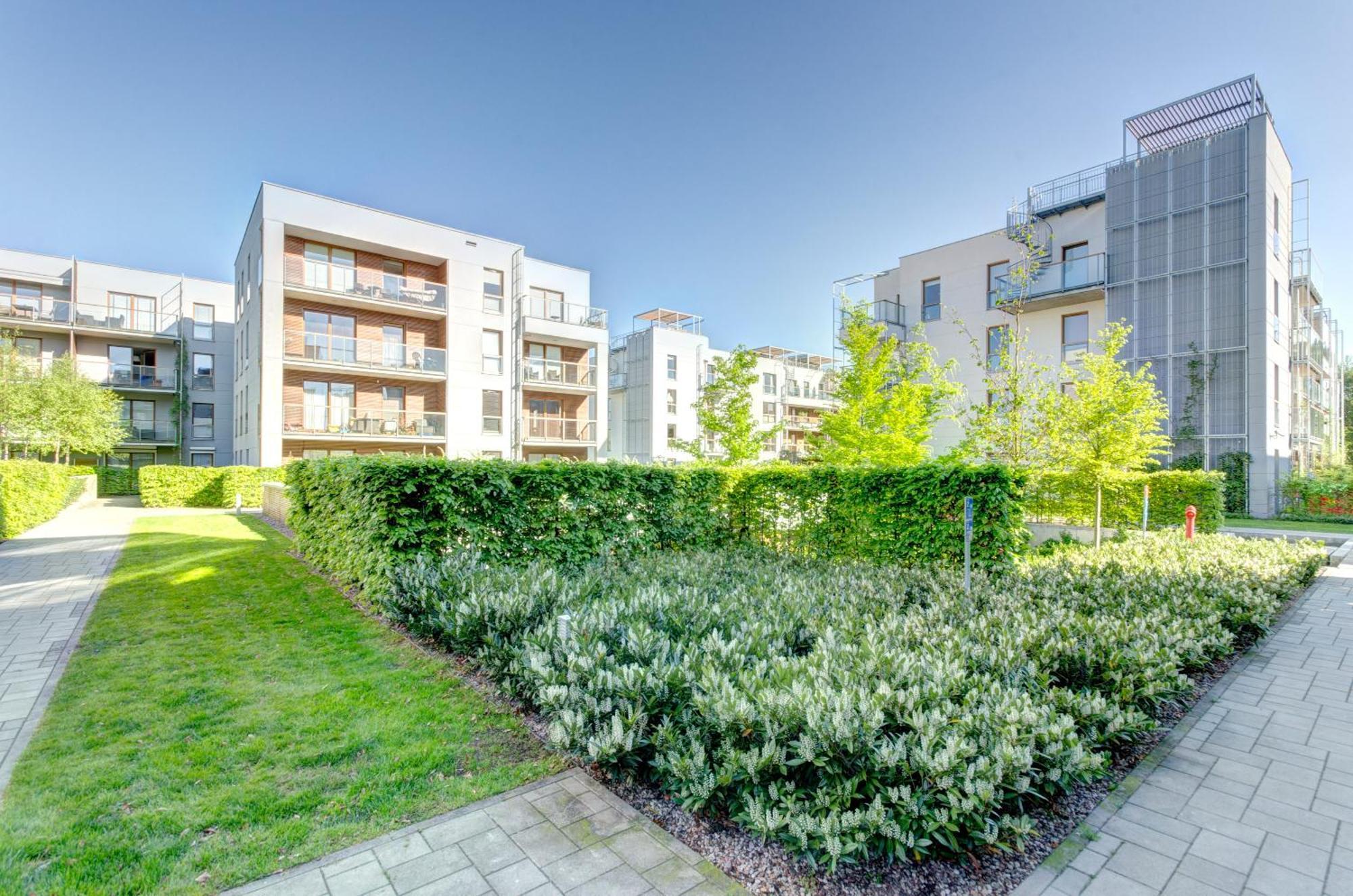 Dom & House - Apartamenty Nadmorski Dwor Гданськ Екстер'єр фото
