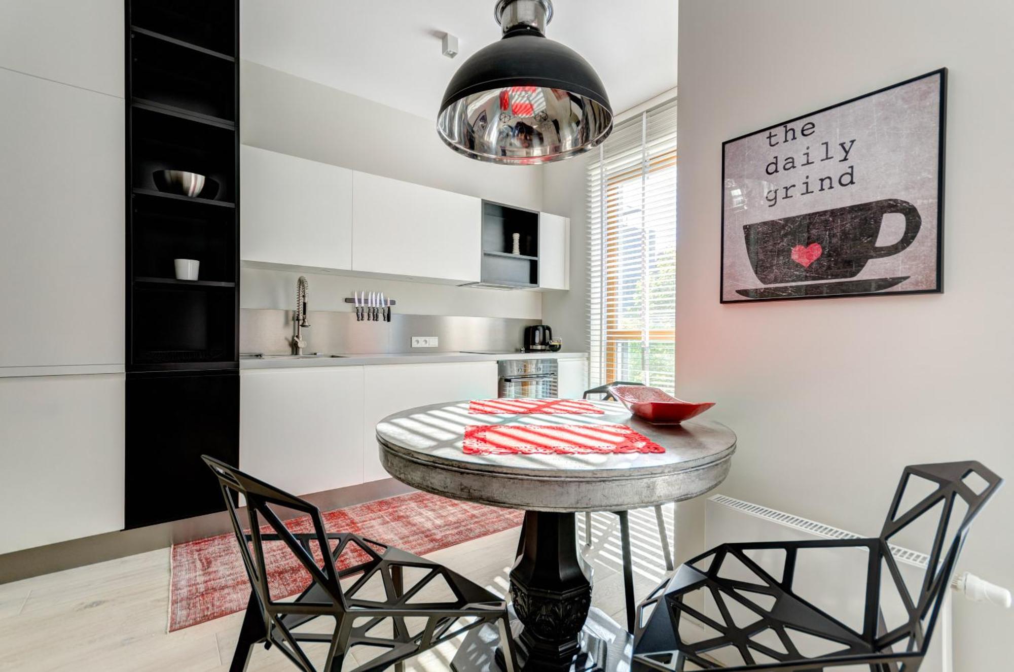 Dom & House - Apartamenty Nadmorski Dwor Гданськ Екстер'єр фото