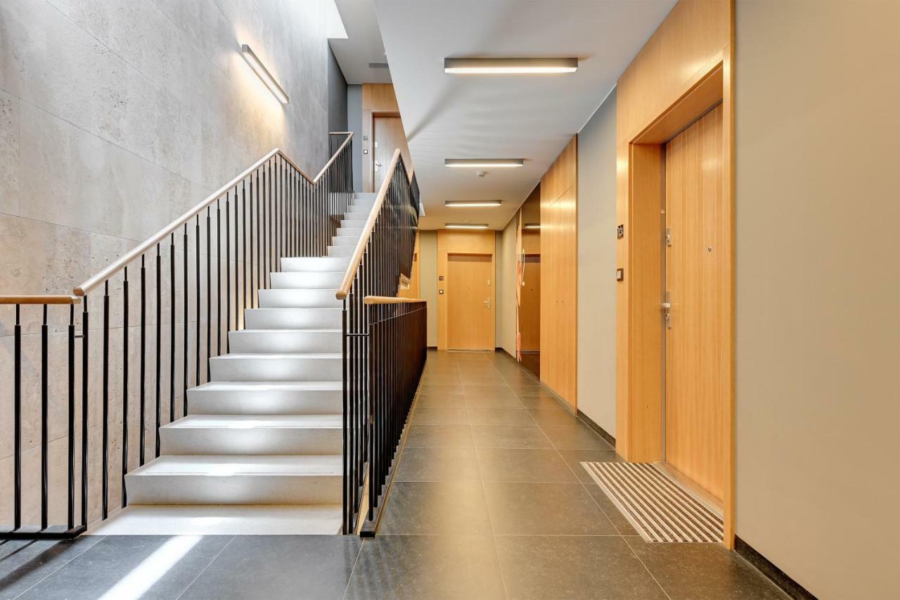 Dom & House - Apartamenty Nadmorski Dwor Гданськ Екстер'єр фото